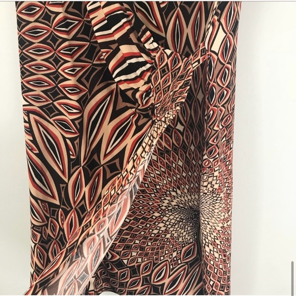 3/$25 🌷 Geometric Patterned Wrap Style Dre… - Picture 7 of 7